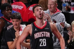 血脉压制？火箭青年军不信！休斯顿缔造77秒奇迹