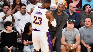 九游app-HoopsHype新世纪25大球星:詹1科2佛3杜4库5 炮11登12鲨13卡14威18