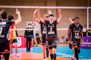 九游官网真人-把握关键分+战术清晰 男排联赛总决赛北京占先机